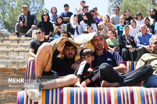 کشتی با چوخه قهرمانی کشور در پارک دوبرار بجنورد