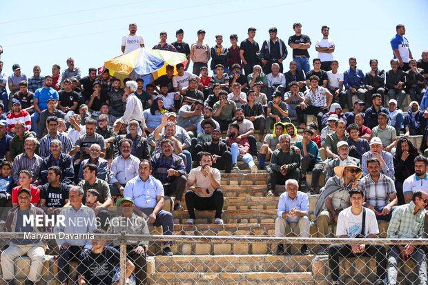 کشتی با چوخه قهرمانی کشور در پارک دوبرار بجنورد