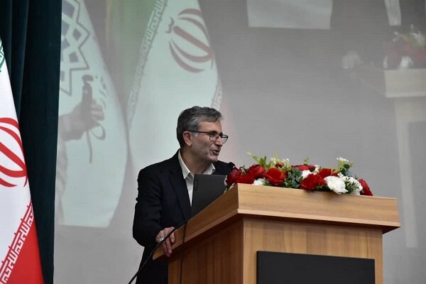 ارتباط،صنعت،دانشگاه،عبدالهي،بررسي،عنوان،خوارزمي،اساتيد،بازنگري