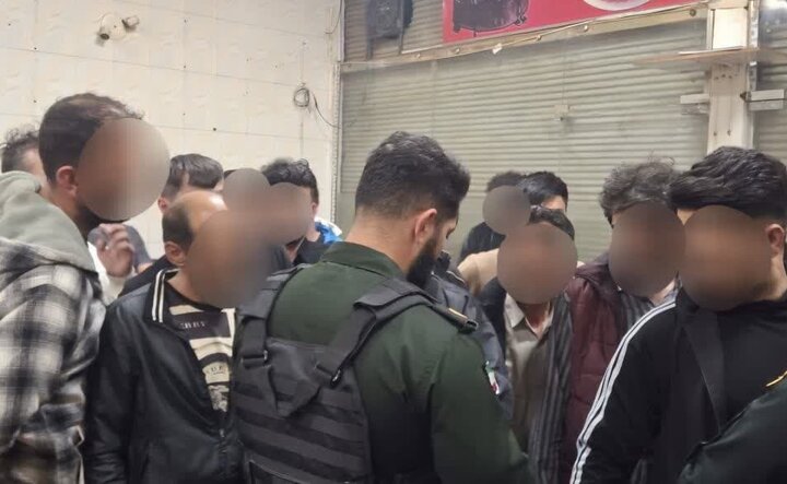 پیام آذری