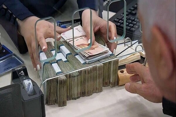 تدوین الگوی بومی هشداردهی سریع برای شناسایی و بازسازی بانک‌های ضعیف