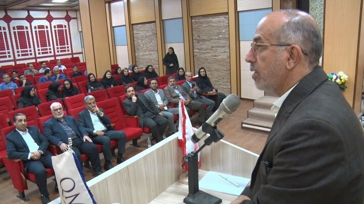 سرمایه گذاری در صنعت و ایجاد اشتغال در شرایط تورمی اهمیت ویژهای دارد