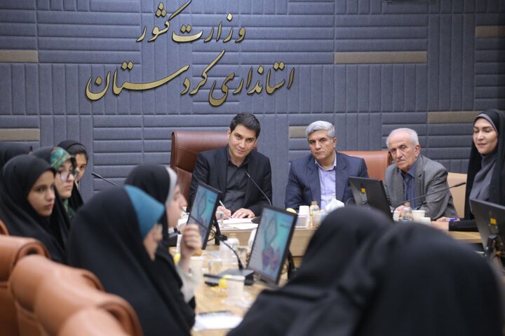 دیدار دختران نخبه کردستان با استاندار؛ از بیان توانمندی‌ها تا مطالبات