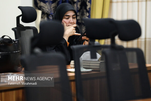 نشست صمیمی وزیر آموزش و پرورش با معلمان نمونه کشوری