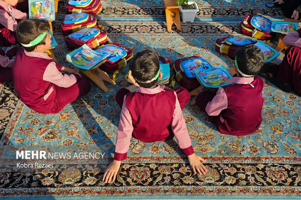 محفل غنچه‌های رضوی در حرم امام رضا (ع)