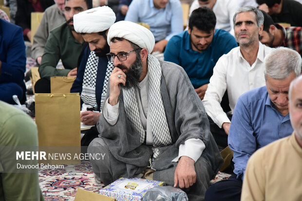 گرامیداشت مقام معلم در حرم مطهر رضوی