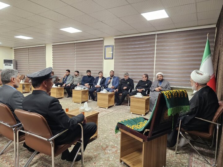 عطر رضوی در کردستان؛ استقبال گرم از خادمان حرم مطهر