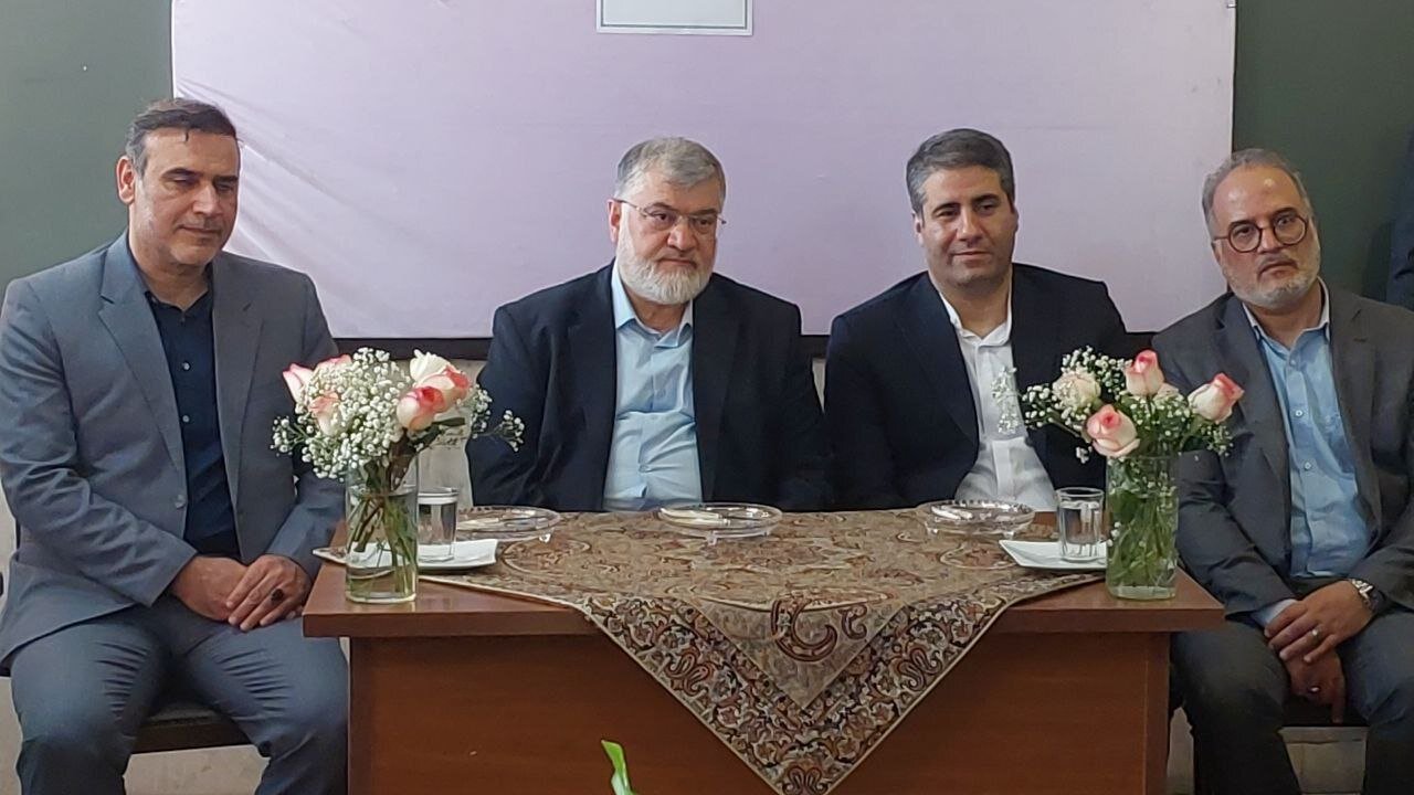 استان،تهران،آموزش،اشاره،معلم،آموزشي،توسعه،روز،معتمديان،محتوايي