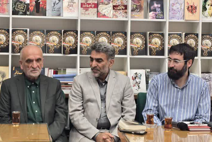 کاشانی اسدی: هدفم ایجاد پلی میان نسل قدیم و جدید در زمینه فرهنگی بود