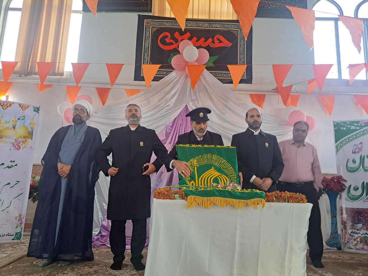 عطر و بوی حرم رضوی در اردستان پیچید