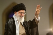 دیداری بەڕێوەبەران و زیارەتکارانی حەج لەگەڵ ڕێبەری باڵای ئێران