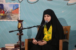 سفر دختر لبنانی به بندرعباس برای ابراز همدردی با مردم هرمزگان