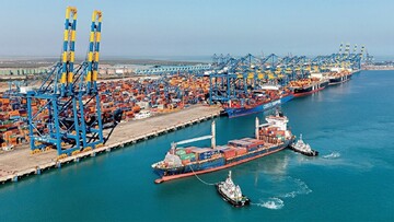 Pakistan, Hindistan bayraklı gemilere limanlarını kapattı