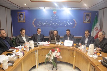 خانواده ها نباید دغدغه ثبت نام دانش آموزان خود را داشته باشند