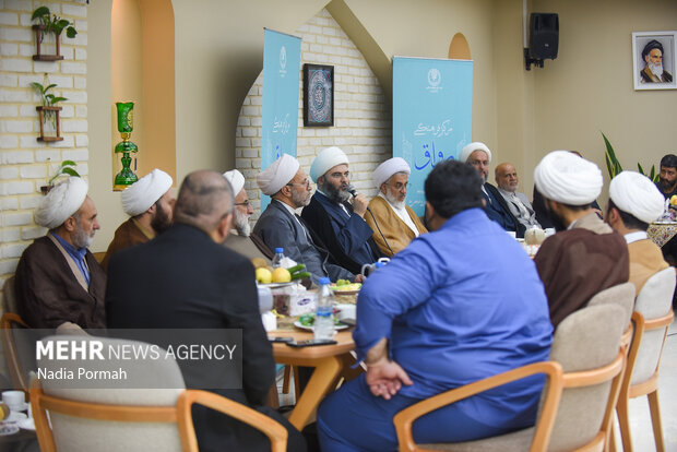 افتتاح مرکز فرهنگی رواق
