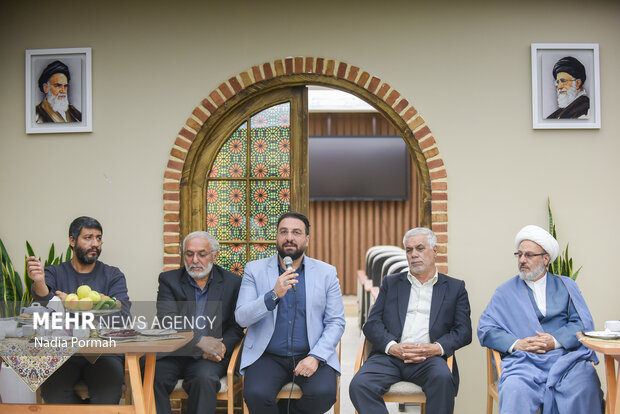 افتتاح مرکز فرهنگی رواق