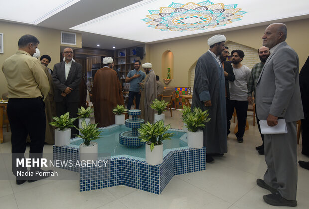 افتتاح مرکز فرهنگی رواق