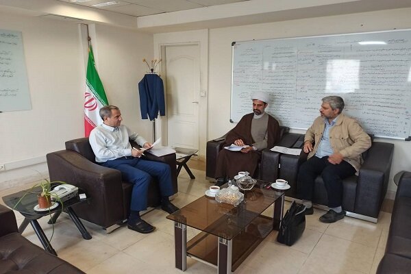 توسعه همکاریهای علمی و دینی میان ستاد علم و فناوری و شورای حوزوی