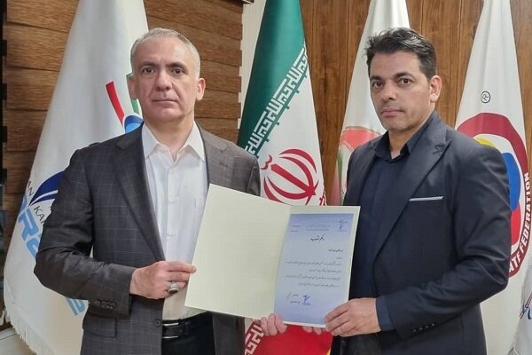سرپرست کاراته همچنان حکم می‌دهد؛ عموزاده سرمربی رده‌های پایه شد
