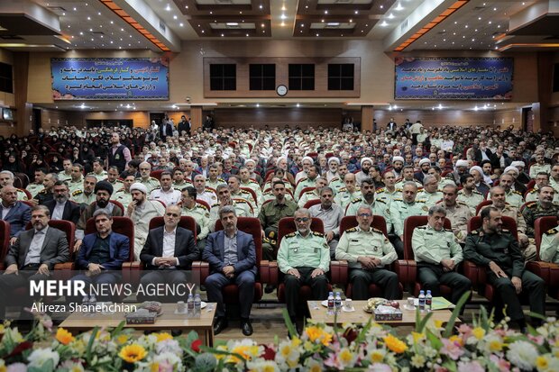 آئین تکریم و معارفه فرمانده انتظامی گیلان