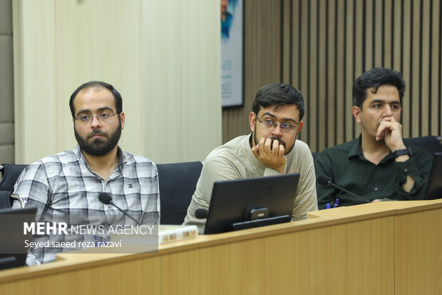 نشست چیستی، چرایی و چگونگی سواد انقلابی در آموزش و پرورش