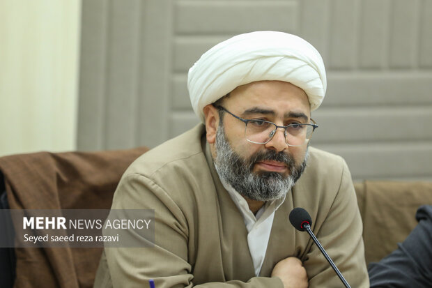 نشست چیستی، چرایی و چگونگی سواد انقلابی در آموزش و پرورش