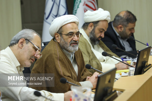 نشست چیستی، چرایی و چگونگی سواد انقلابی در آموزش و پرورش