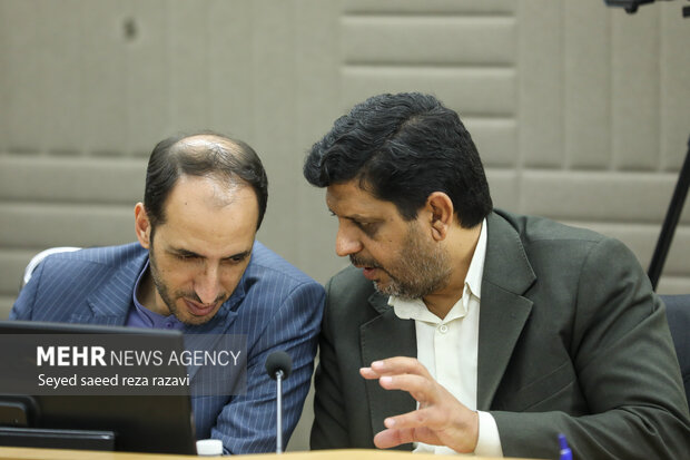 نشست چیستی، چرایی و چگونگی سواد انقلابی در آموزش و پرورش