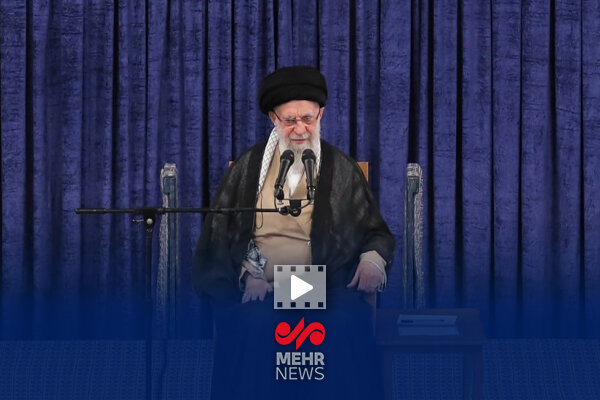 فیلم کامل بیانات رهبر انقلاب در دیدار دست‌اندرکاران حج
