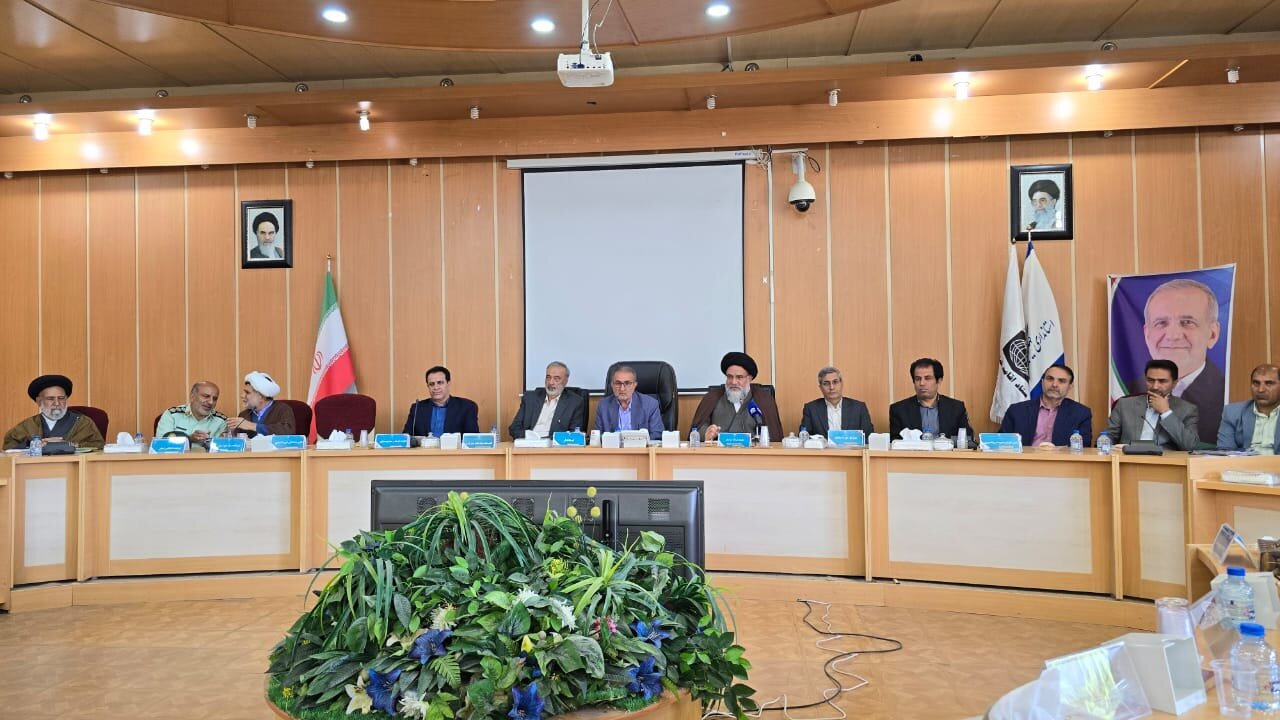 نماز،زمينه،حجاب،ترويج،مسئله،موضوع،جامعه،ولنگاري،كارمندي،كهگيلويه