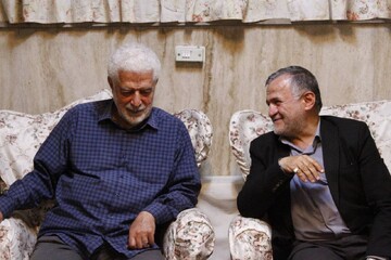 دیدار دبیرکل حزب موتلفه اسلامی با خانواده شهید ابراهیم هادی