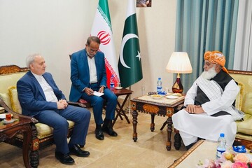 مولانا فضل الرحمان کی ایرانی سفارت خانے آمد، بندر عباس حادثے پر افسوس کا اظہار