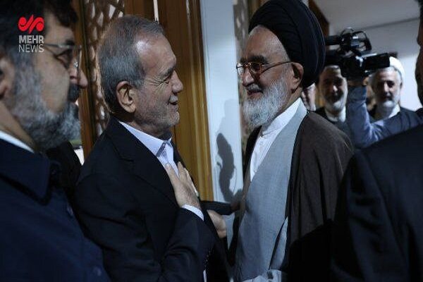 سفر رئیس جمهور به قم‌/ حضور در اجلاس خبرگان و دیدار با مراجع