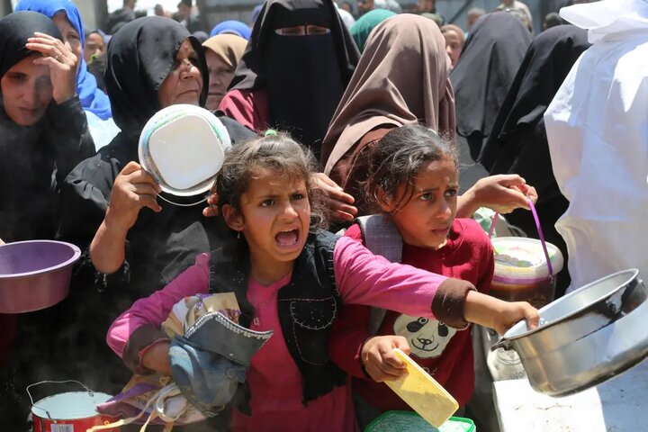 آخرین وصیت رهبر کاتولیکهای جهان؛ خودروی پاپ، کلینیک سیار کودکان غزه