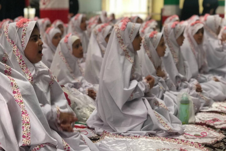 جشن تکلیف دانش آموزان قوچانی