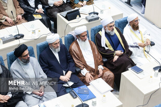 افتتاحیه سومین اجلاس مجلس خبرگان رهبری در قم