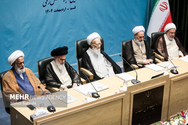 افتتاحیه سومین اجلاس مجلس خبرگان رهبری در قم