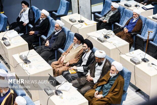 افتتاحیه سومین اجلاس مجلس خبرگان رهبری در قم