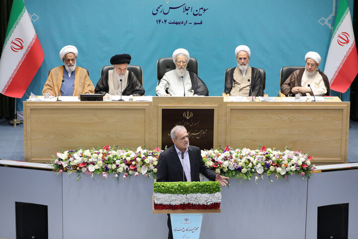 رییس جمهور در اجلاس مجلس خبرگان رهبری سخنرانی کرد