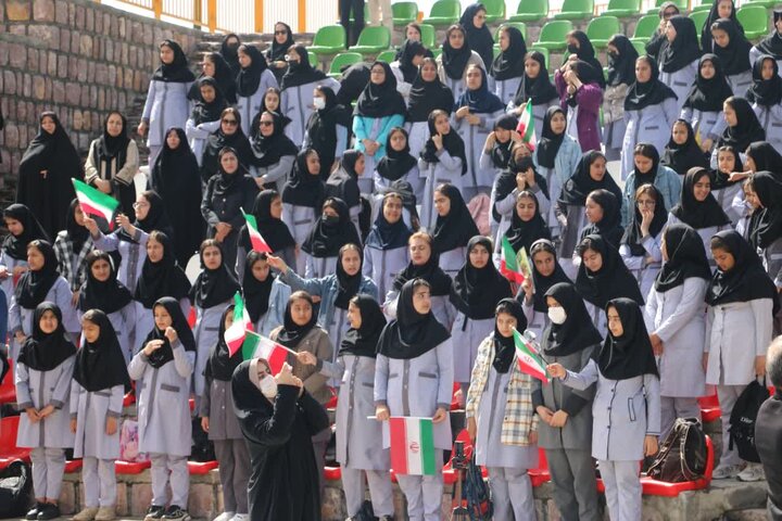 جشن باشکوه روز دختر در کامیاران برگزار شد