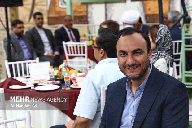 چهل و ششمین سالگرد تاسیس روزنامه تهران تایمز