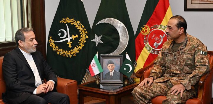 پاکستانی آرمی چیف سے ایرانی وزیر خارجہ کی ملاقات، اہم امور پر گفتگو