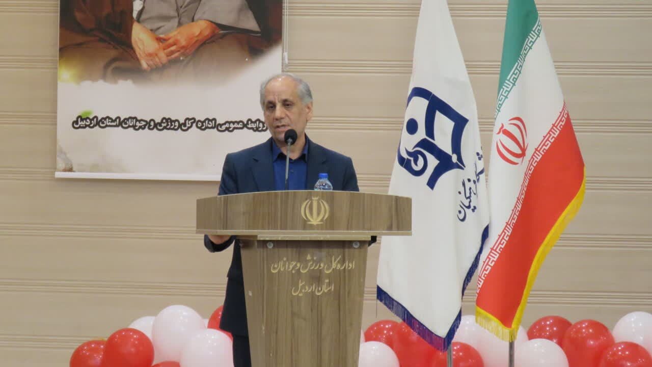 لازمه توسعه ایران اسلامی داشتن مدرسه، کلاس و معلم قوی است