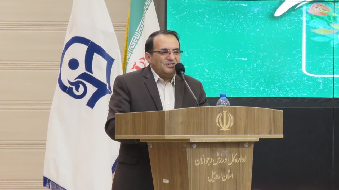 لازمه توسعه ایران اسلامی داشتن مدرسه، کلاس و معلم قوی است