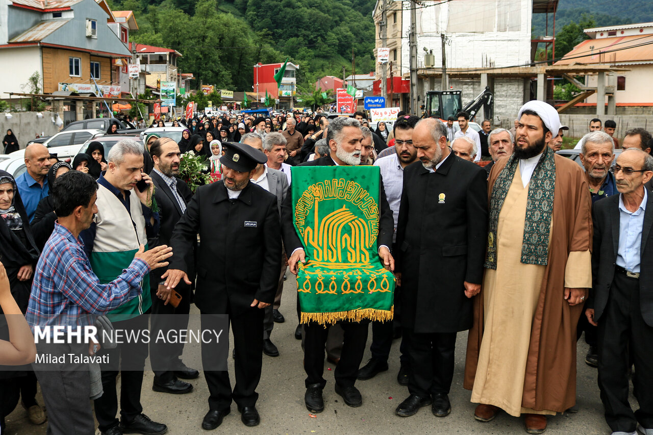 رضوي،خورشيد،سايه،فومن،خدام،كاروان