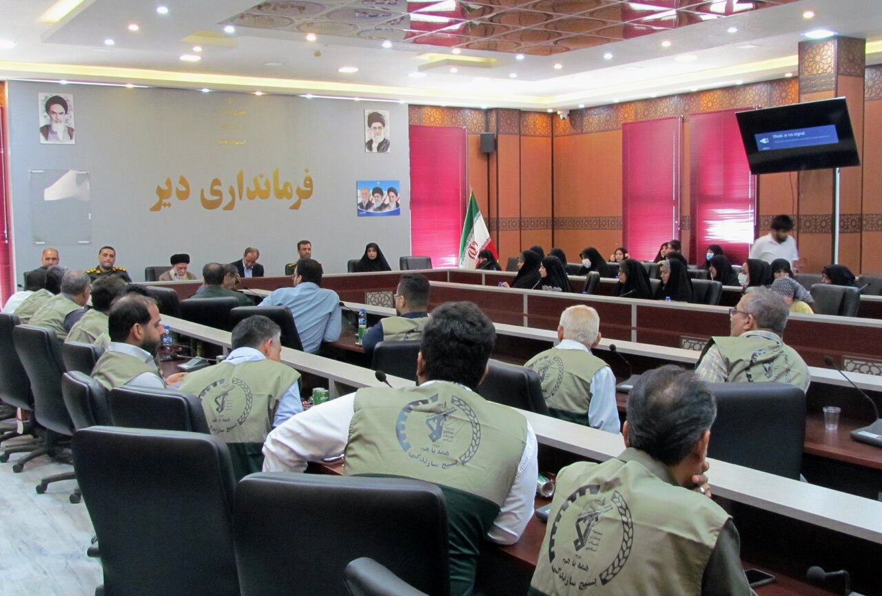 فعالان جهادی شهرستان دیر تجلیل شدند