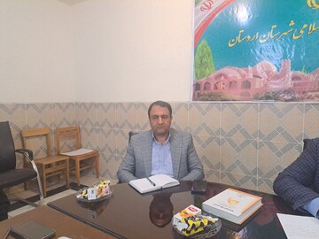 هنر ارزش‌ها را در جامعه منتقل می‌کند