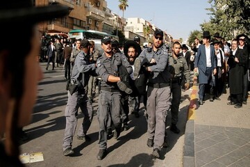 اعتقال مئات الجنود الإسرائيليين أثناء فرارهم من الخدمة