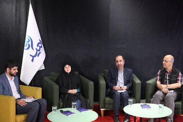 همیشه از کودکِ مخاطب حرف میزنیم، نه از کودک مؤلف