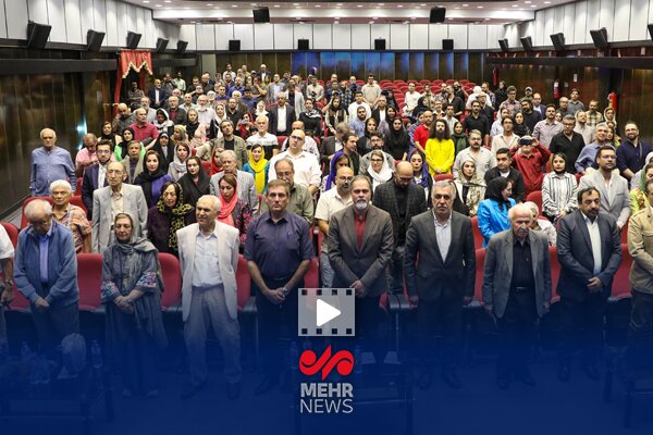 خاطره بازی و گلایههای شنیدنی دوبلورهای پیشکسوت خاطره بازی و گلایههای شنیدنی دوبلورهای پیشکسوت